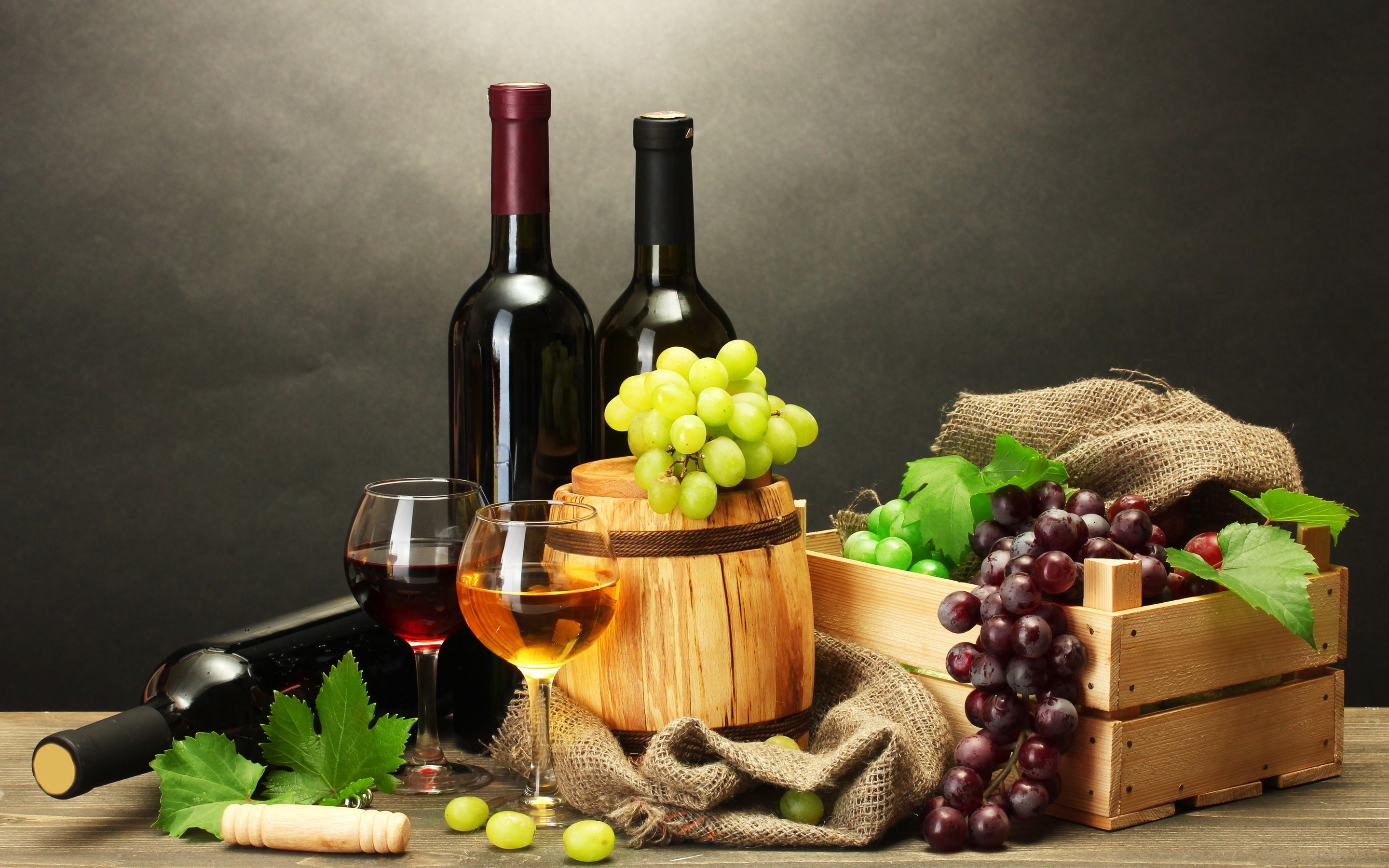 Fruits Grapes With Wine Bottles Full HD Desktop Wallpapers